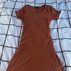 Brown-orange Extra-large in girls